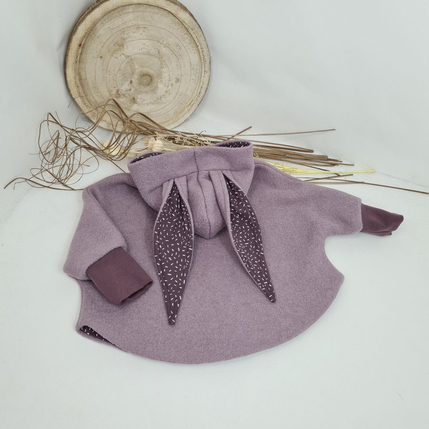 Wollwalkjacke / Cape mit Hasenohren – altrosa (reduziert wegen Farbabweichung)
