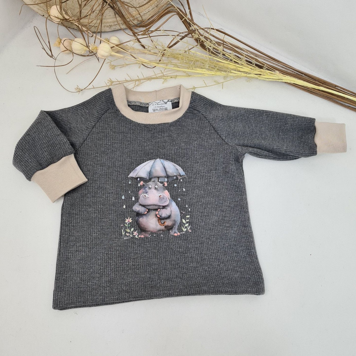 Sweatshirt „Nilpferd unterm Schirm“ – Grau Melange