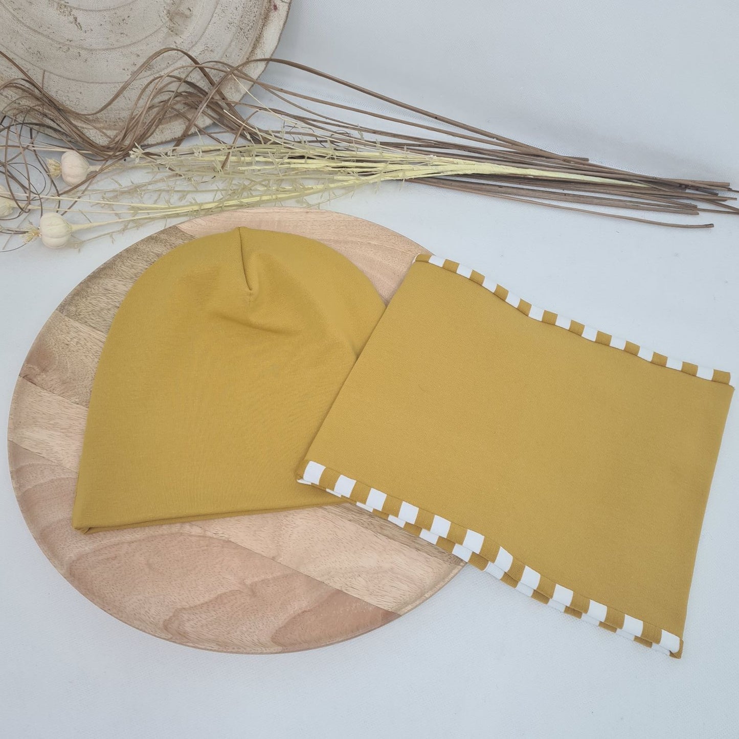 Beanie & Loop – einzeln oder als Set in senfgelb