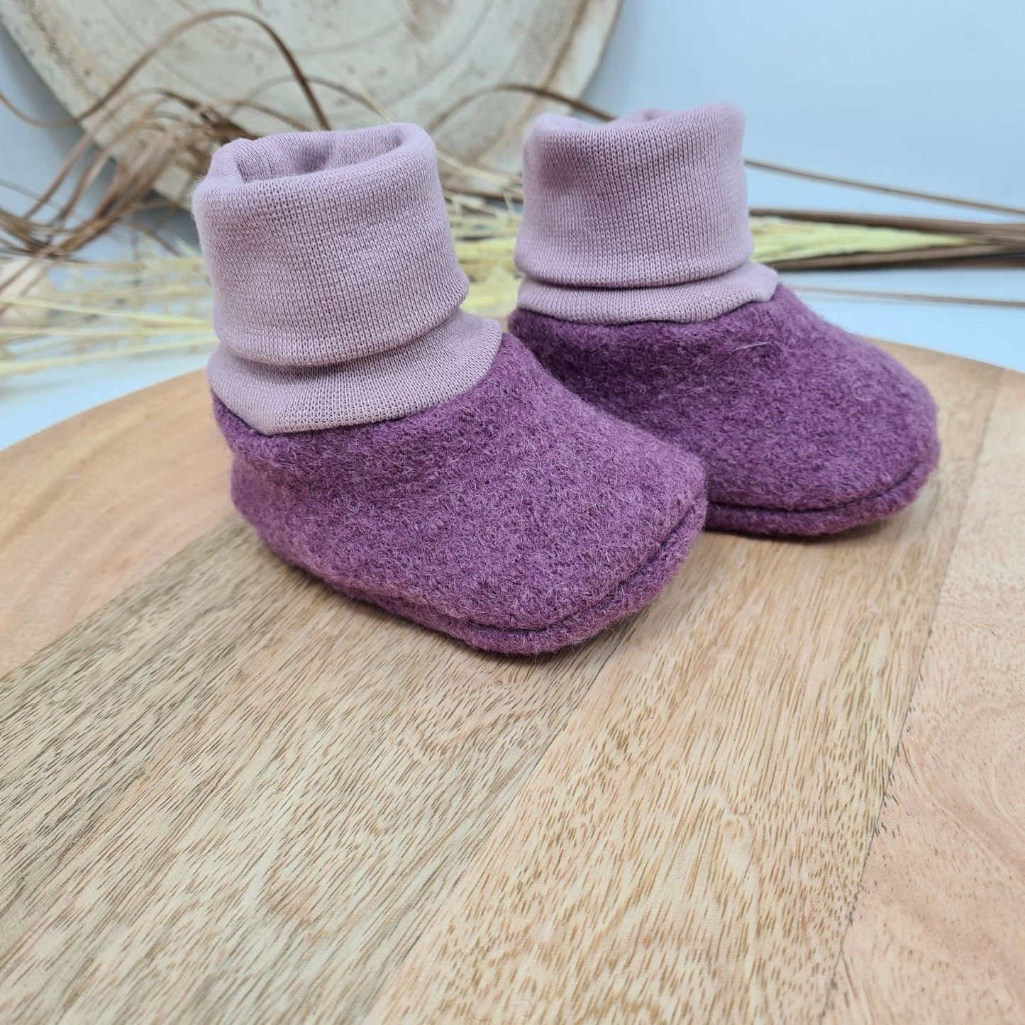 Babyschühchen aus Wollwalk – Verschiedene Farben & Größen