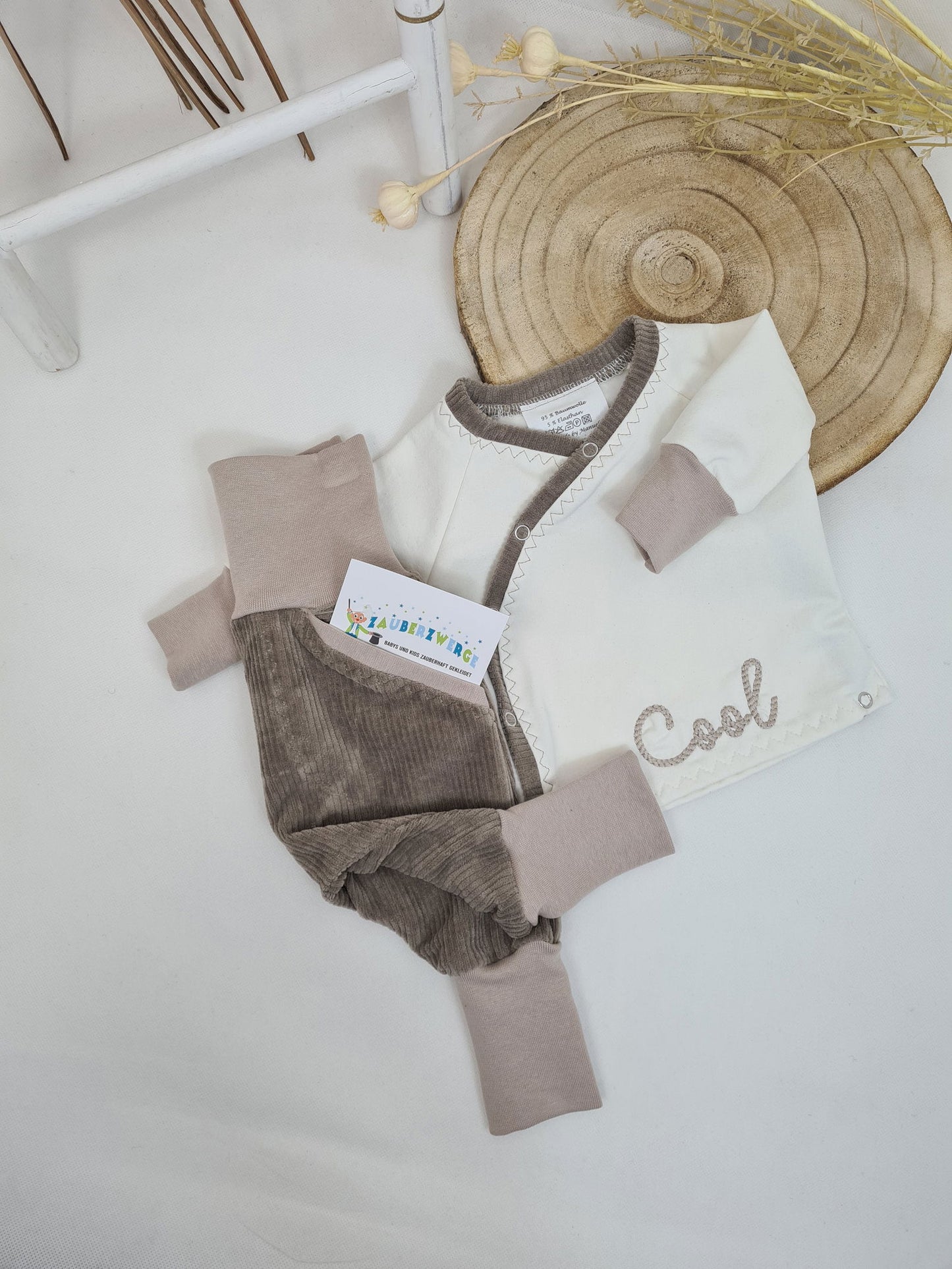 Sweatshirt oder Wickeljacke mit gesticktem Kordel-Schriftzug "cool" - Zauberzwerge