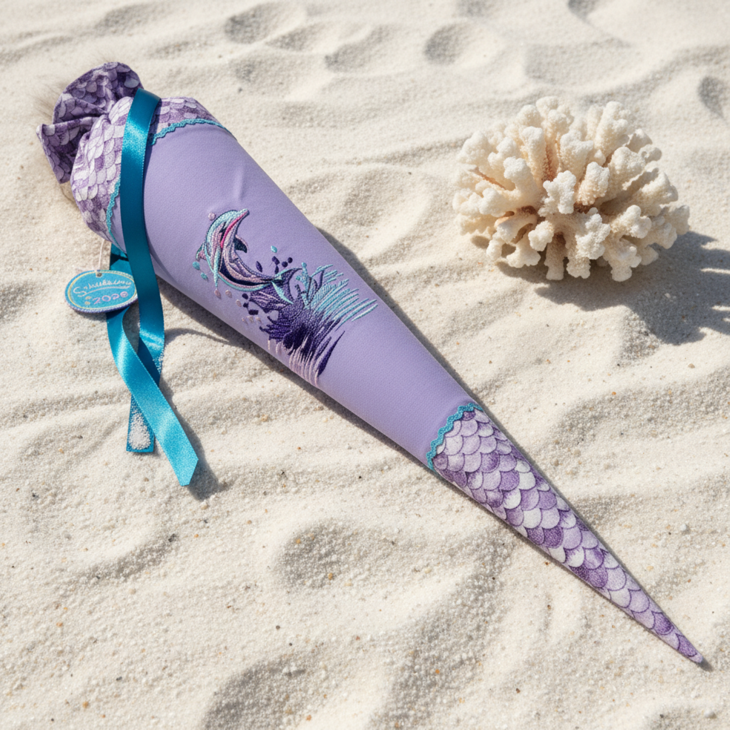 Individuell bestickte Schultüte „Meerjungfrau“ und Meeresbewohner– personalisiert mit Namen & Datum