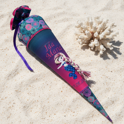 Individuell bestickte Schultüte „Meerjungfrau“ und Meeresbewohner– personalisiert mit Namen & Datum