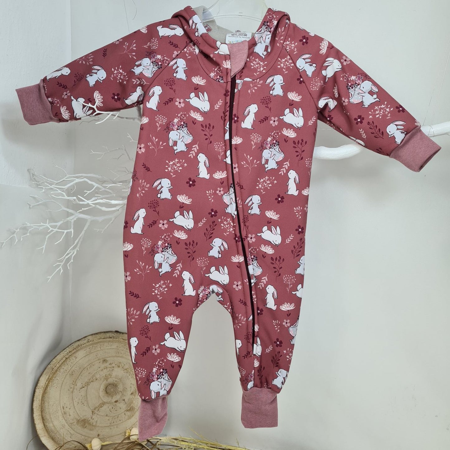 Kuscheliger Softshell-Overall für Kinder – perfekt für Wind und Wetter!