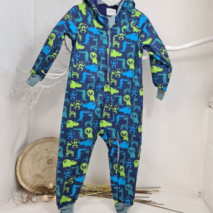 Kuscheliger Softshell-Overall für Kinder – perfekt für Wind und Wetter!