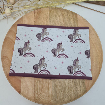 Süßes Beanie & Loop Set mit Einhornmotiv