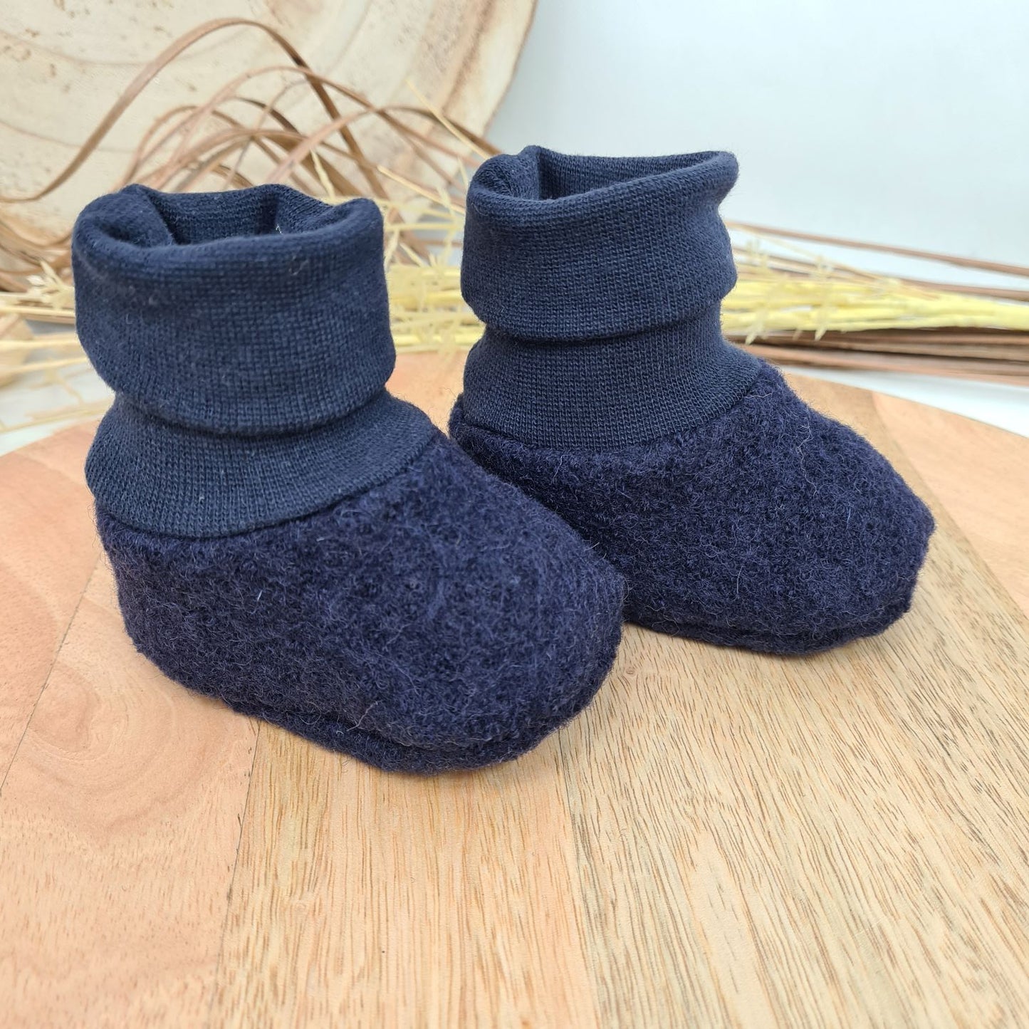 Babyschühchen aus Wollwalk – Verschiedene Farben & Größen