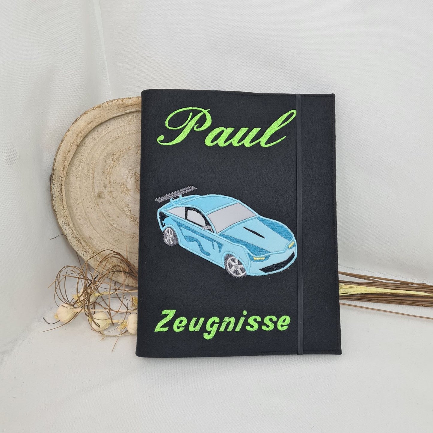 Personalisierte Zeugnismappe DIN A4 – Bestickt mit Name & Wunschmotiv