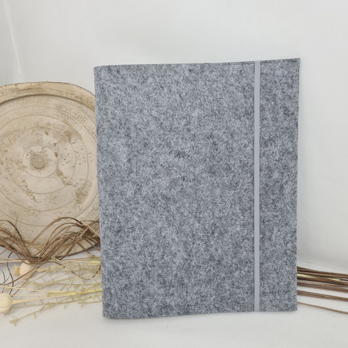 Personalisierte Zeugnismappe DIN A4 – Bestickt mit Name & Wunschmotiv