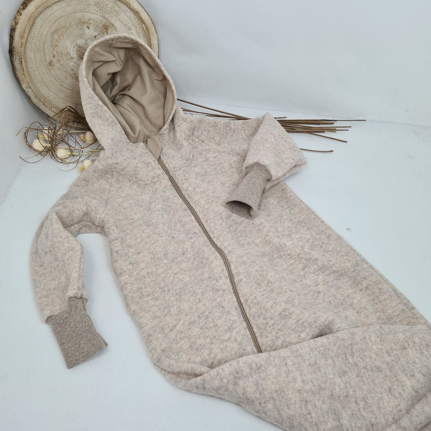 Wollfleece Overall hellbeige Melange Gr. 104-110 2. Wahl