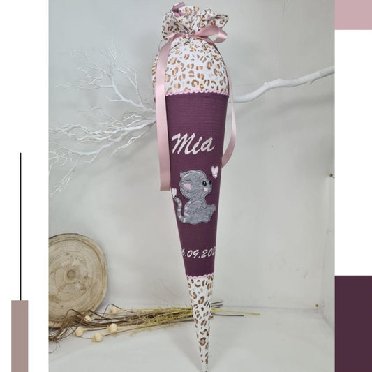 Individualisierbare Schultüte im Leo-Design – mit Wunsch-Stickerei