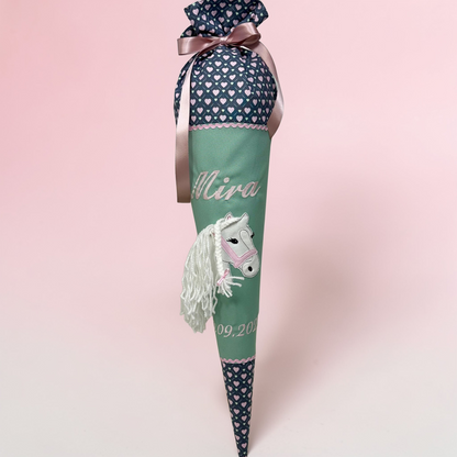 Individuelle Schultüten Handmade – personalisiert & liebevoll bestickt
