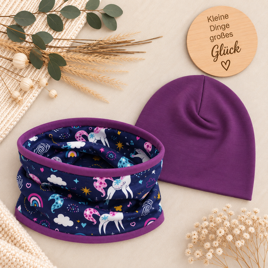 Beanie in Lila und Loop mit Einhörnern