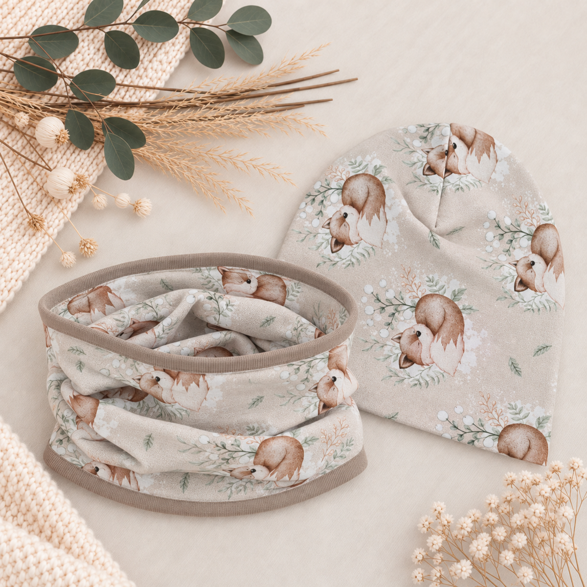 Kleiner Fuchsliebling – Beanie & Loop in Beige 🤎