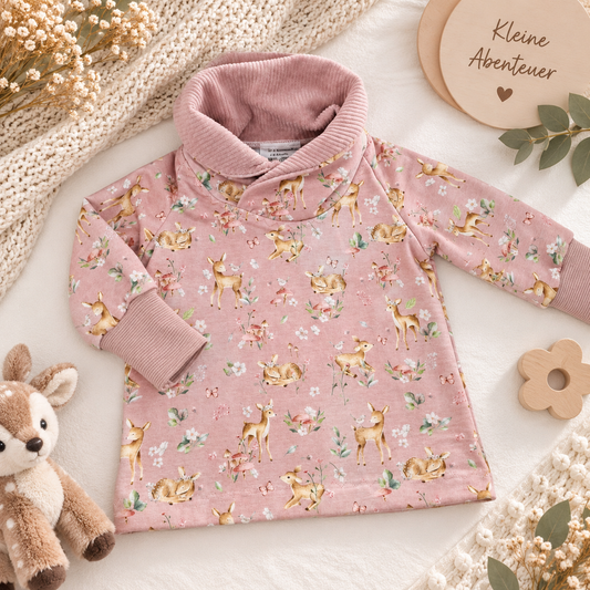 Sweatshirt mit Rehmotiv und besonderem Kragen
